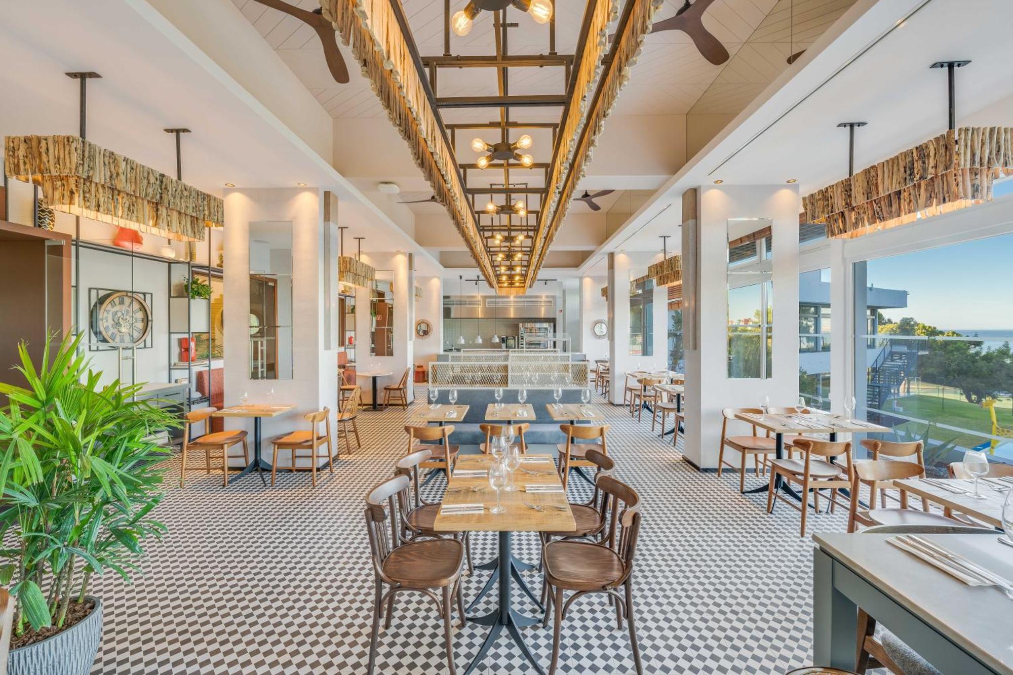 Pestana Blue Alvor Beach Dış mekan fotoğraf The restaurant